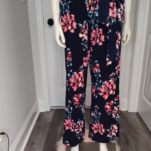 Tahari Floral Sleeveless Jumpsuit - Picture 7 of 13